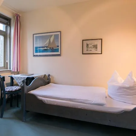 Ferienhaussiedlung Strandperlen Sanddornhof 8a *